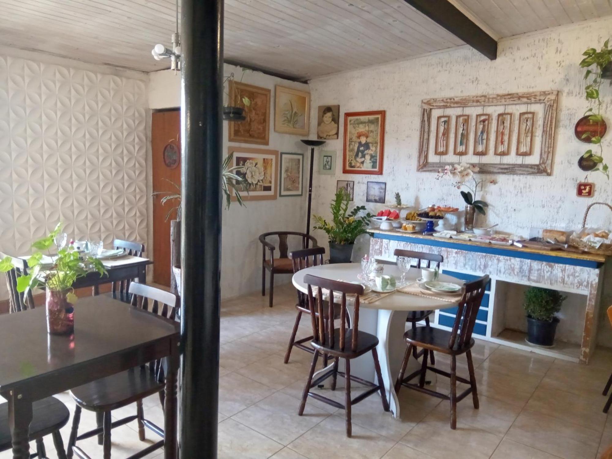 Casa Jardim *